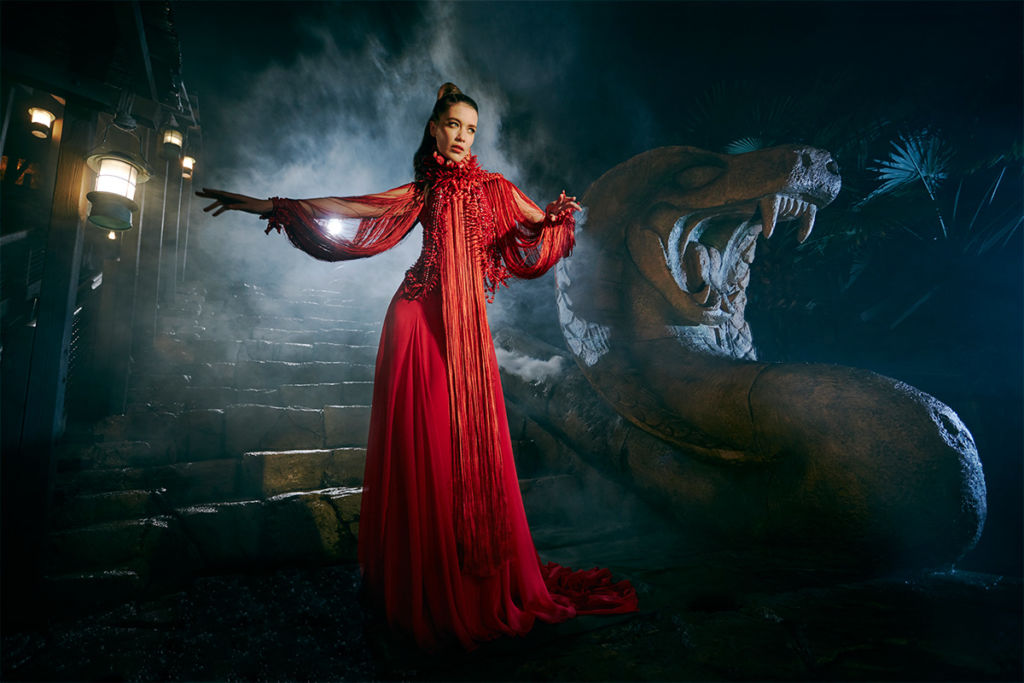 Julien Fournié 品牌是法国高级定制时装的精髓。