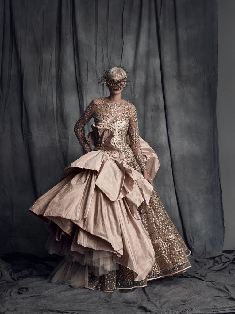 巴黎高级定制时装