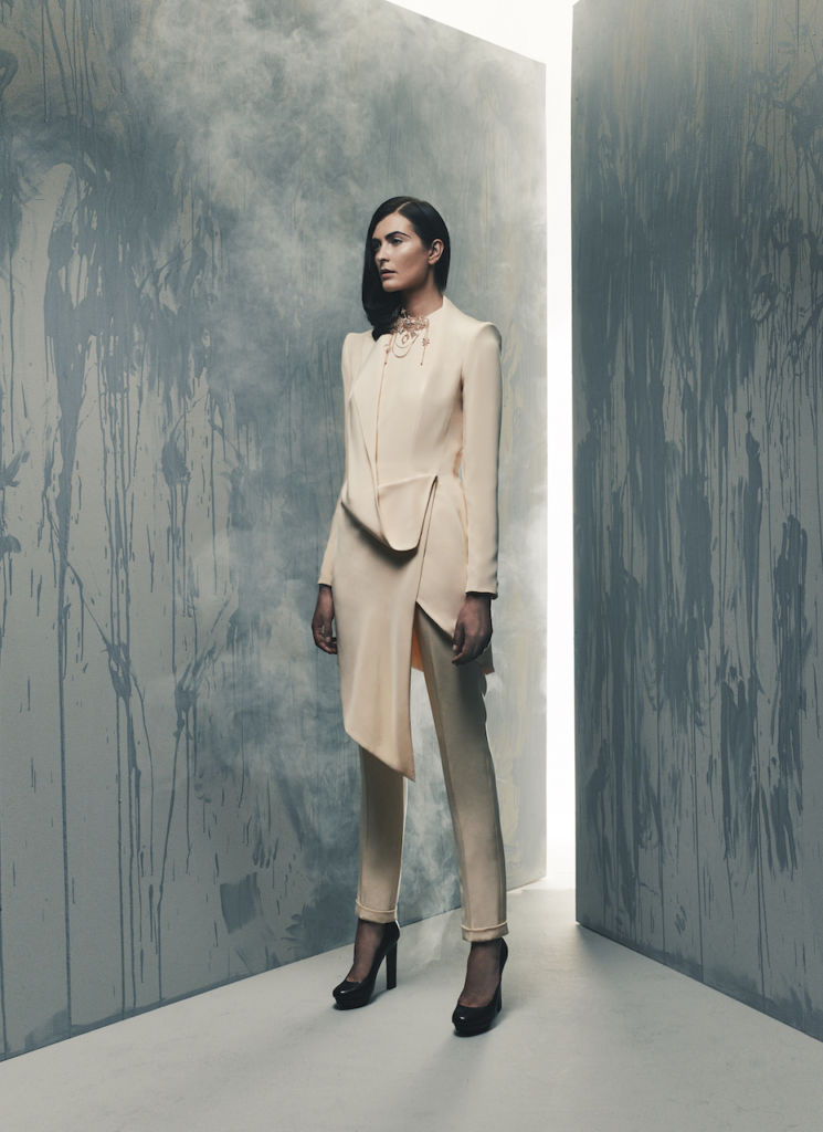 Julien Fournié 品牌是法国高级定制时装的精髓。