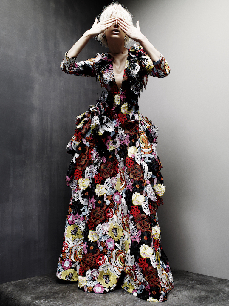 Julien Fournié 品牌是法国高级定制时装的精髓。