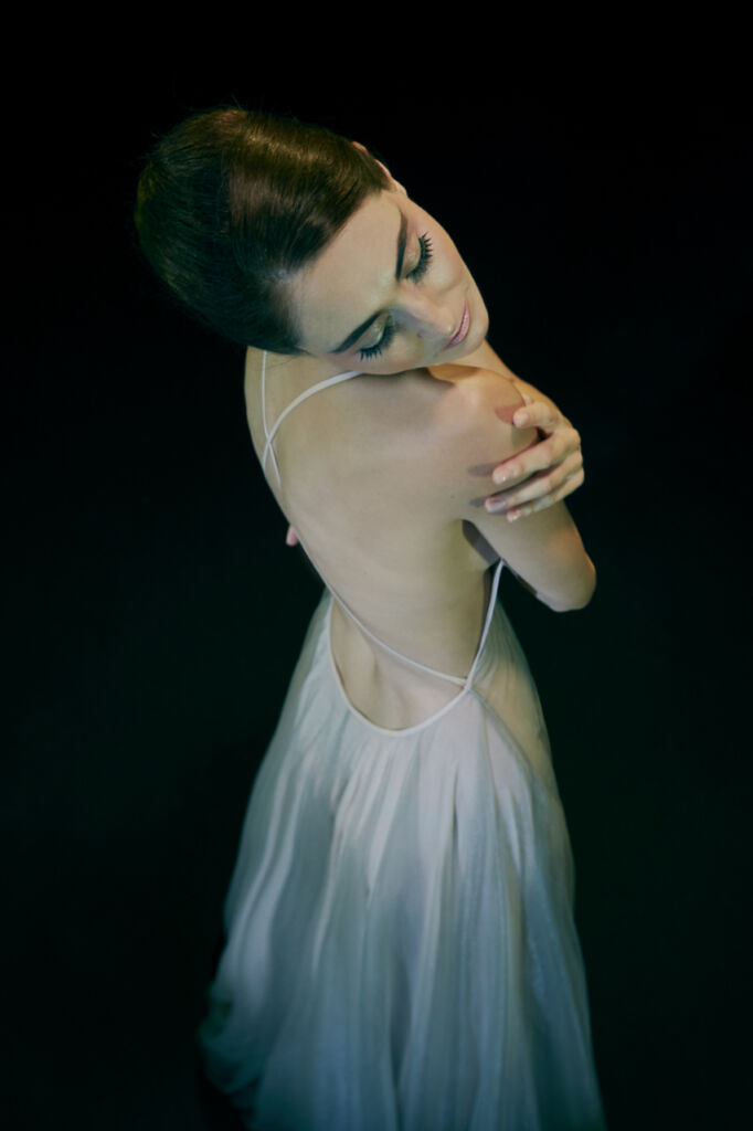 Julien Fournié 品牌是法国高级定制时装的精髓。