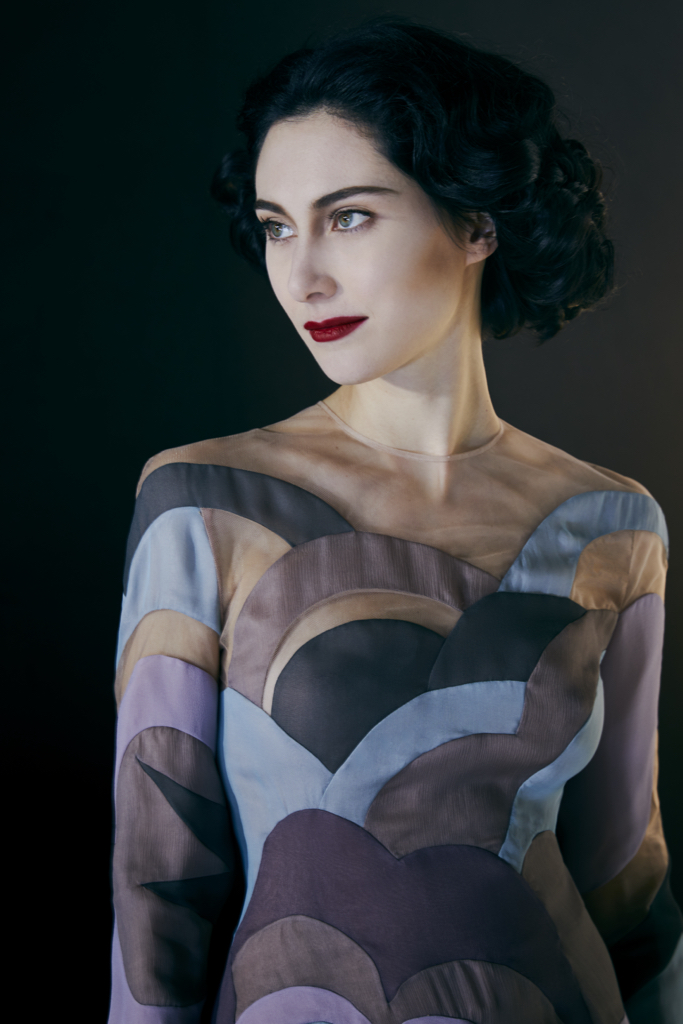 Julien Fournié 品牌是法国高级定制时装的精髓。