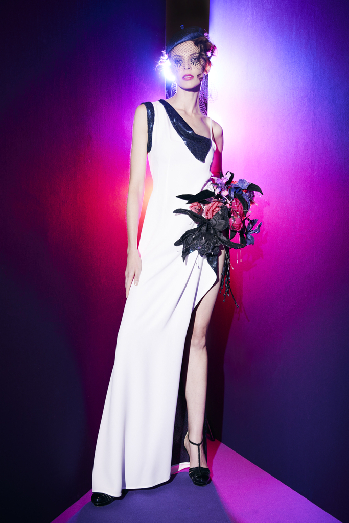 FisrtVamp_22_003 Julien Fournié 品牌是法国高级定制时装的精髓。