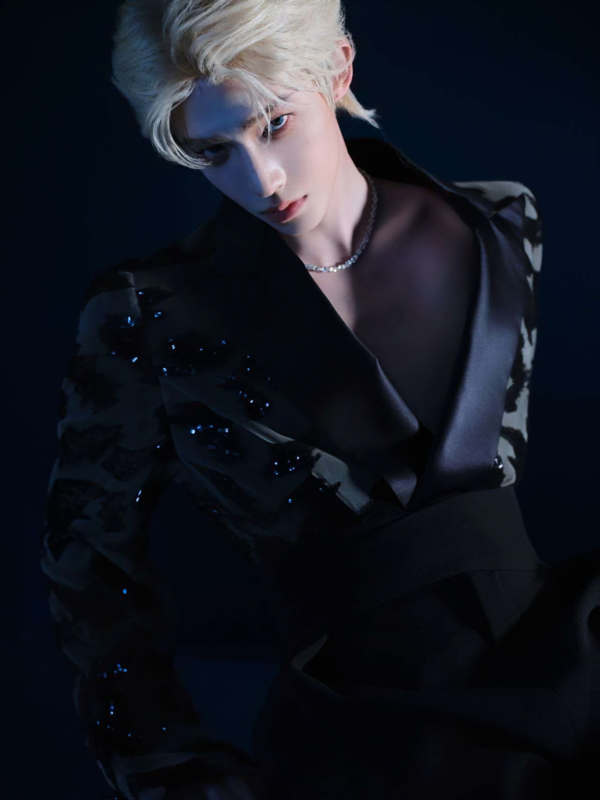 Liu Yu en Julien Fournié Haute Couture Liu Yu (刘宇)