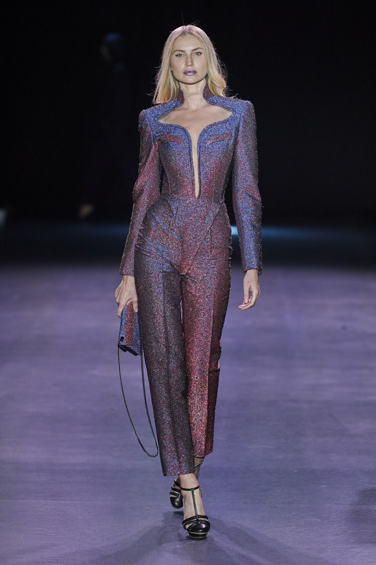 The most beautiful purple jumpsuit trends for a striking look in fall 2022