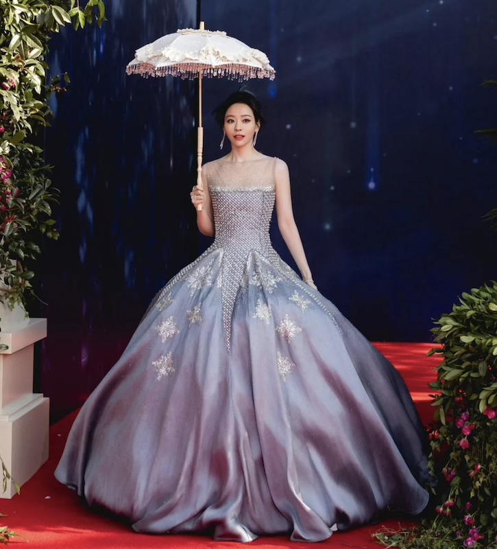Jane Zhang in Julien Fournié Haute Couture