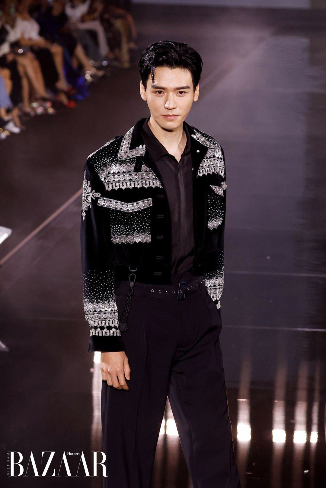 cung-tuan-loreal-xuan-he-2024-haute-couture-julien-fournie-03-684x1024 julien fournié