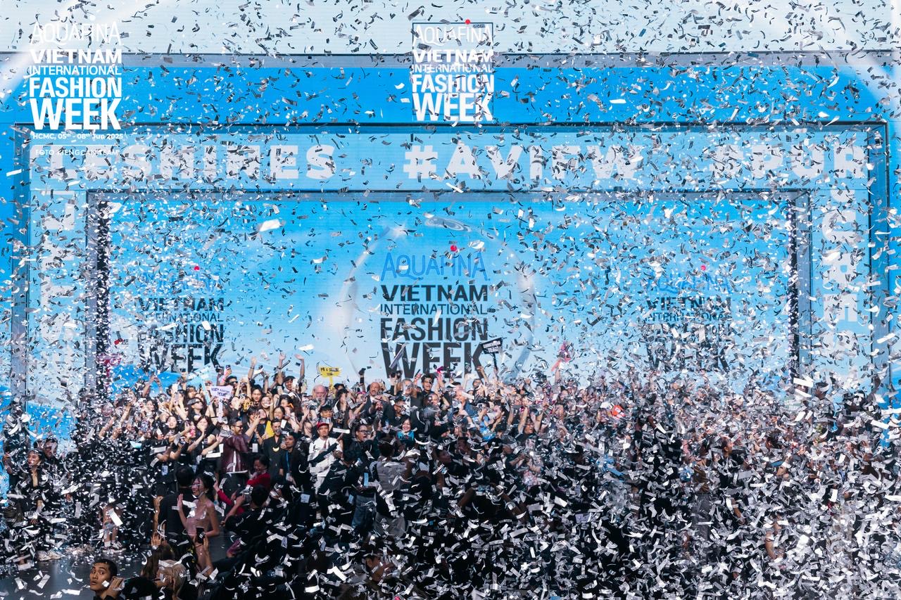 94d431e8-6dba-46a9-80bb-44ff7e5d95fd julien fournié