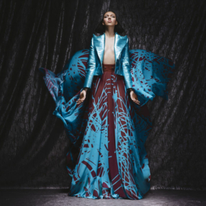 COLLECTION HAUTE COUTURE FIRST INITIATION robe haute couture