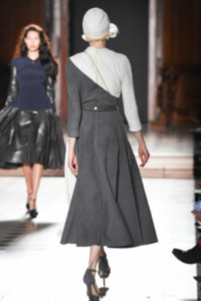 Julien Fournie SS19 Couture 05B 200x300 400x600 C