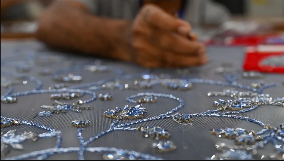 Shanagar, un atelier de broderie de Bombay au service de la Haute Couture européenne