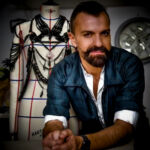 Julien Fournié dans son atelier à Paris