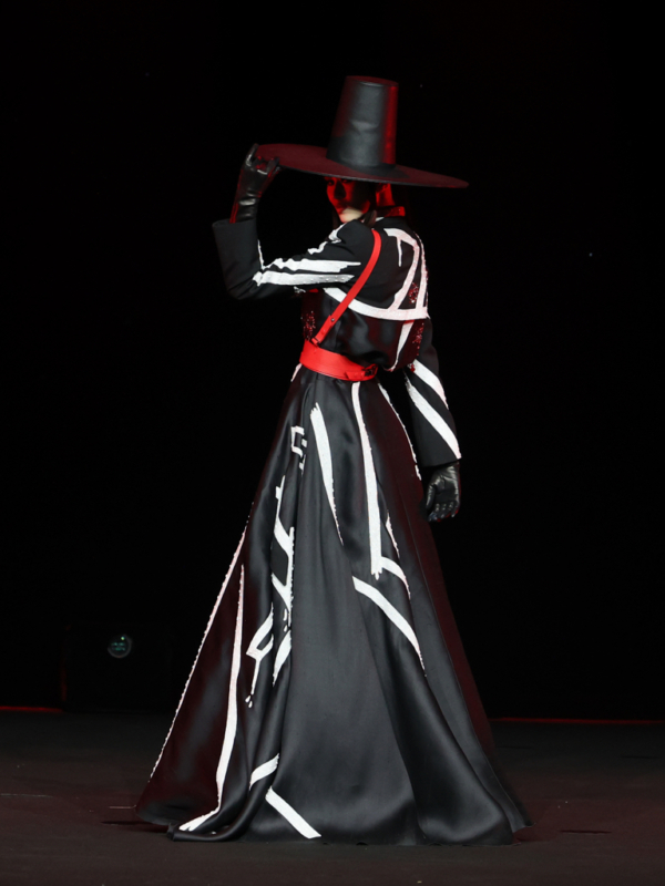 SEB_7004 haute couture