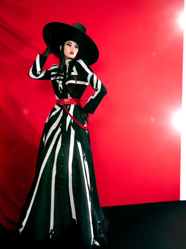 FIRST_CIRCUS_22_1808 meng ziyi