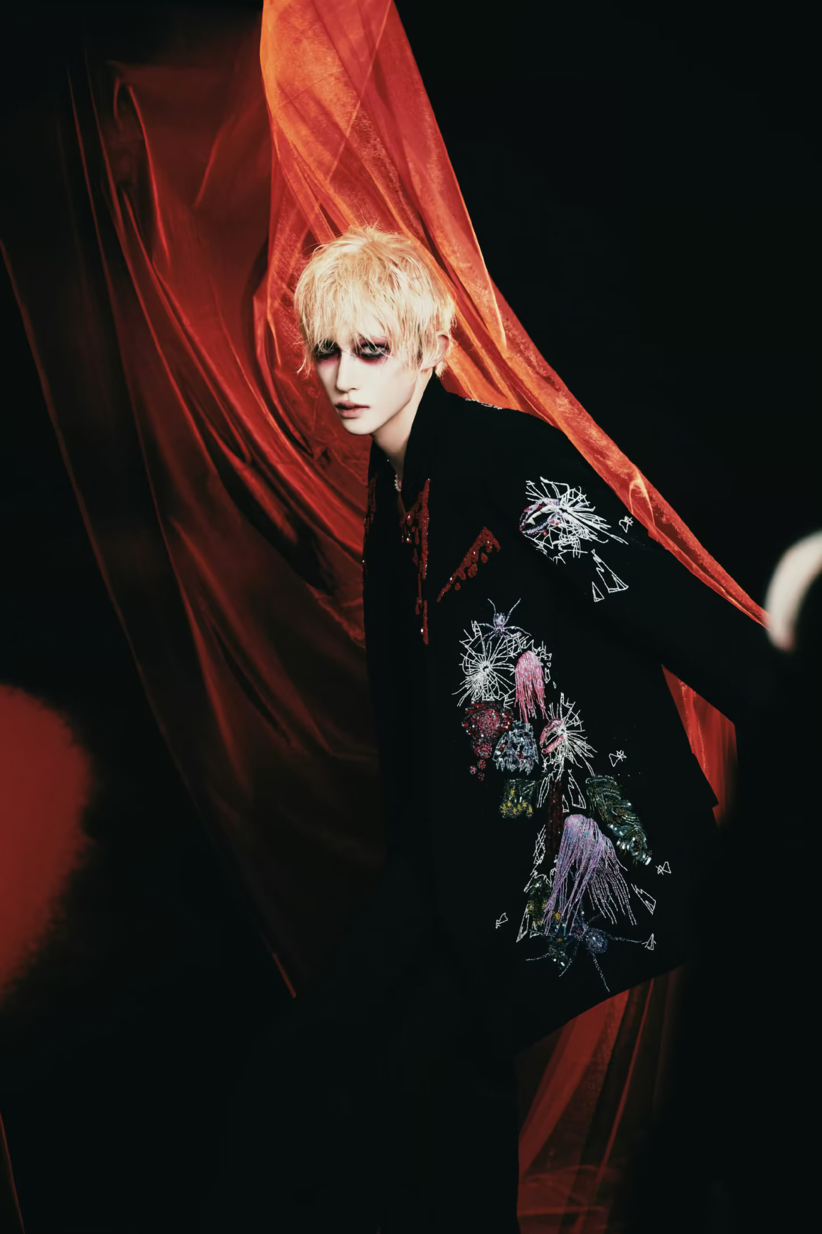 Liu Yu in (刘宇) Julien Fournié Haute Couture00010 Liu Yi