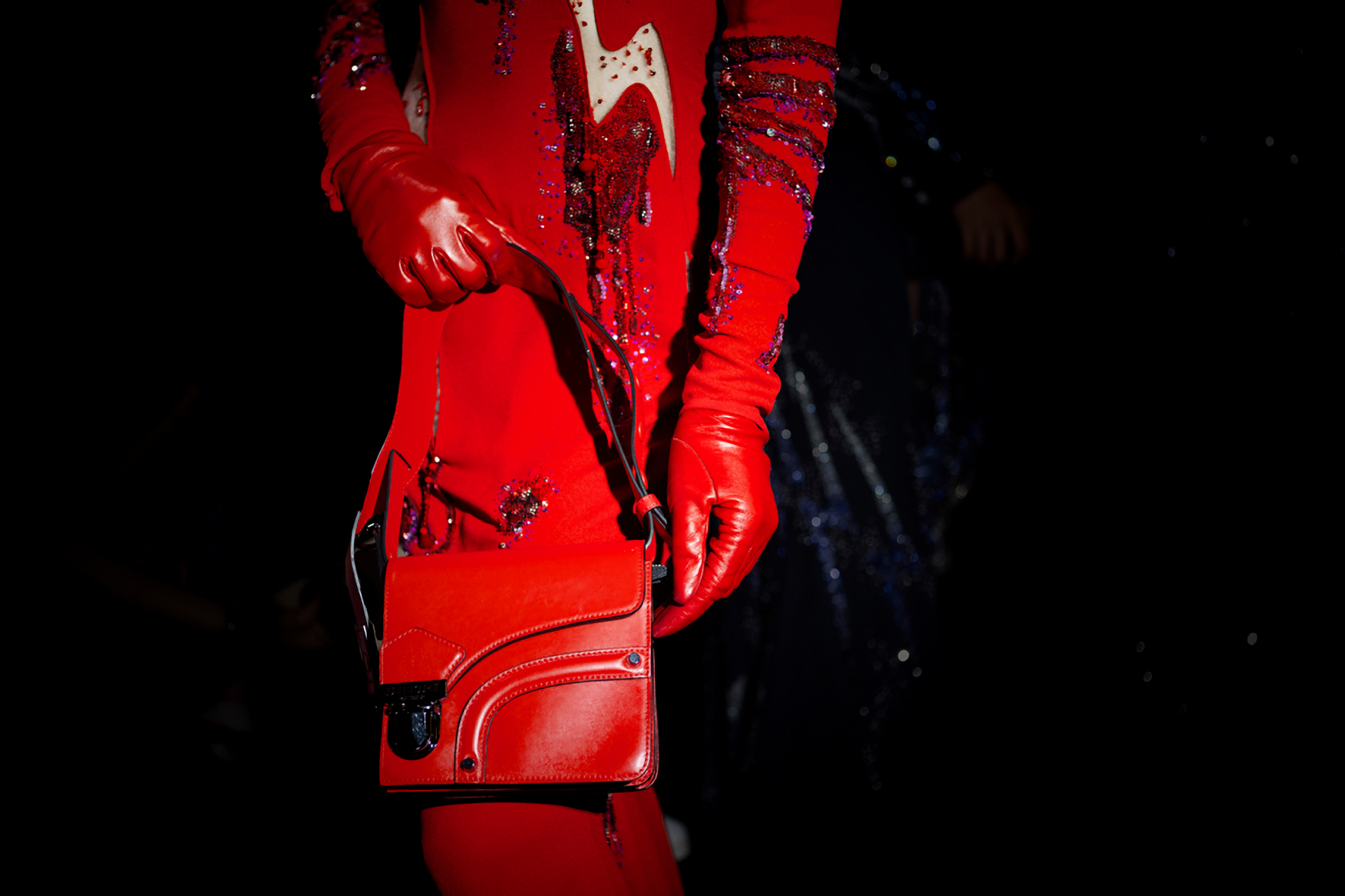 Nouveau sac de luxe Big Bang Go Bloody Mary – Julien Fournié Haute Couture